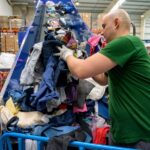 Reciclaje Textil: Reducción de Residuos en la Industria de la Moda